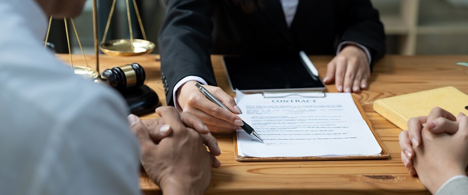 client and attorney discuss spousal support agreement